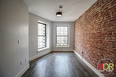 Rented by Next Door Realty NYC