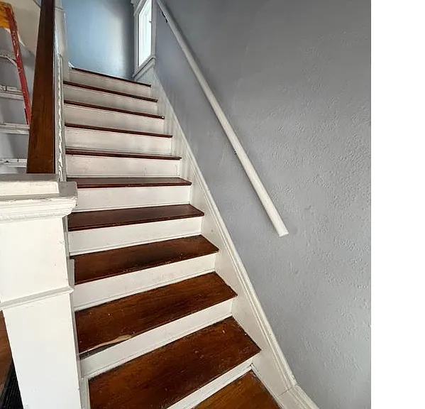 746 Spencer St — Photo 11
