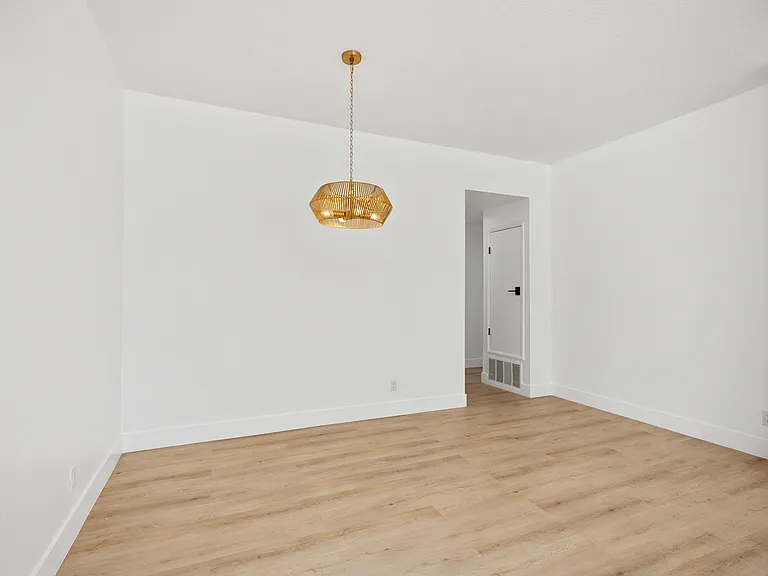 31 Oak Knls — Photo 23