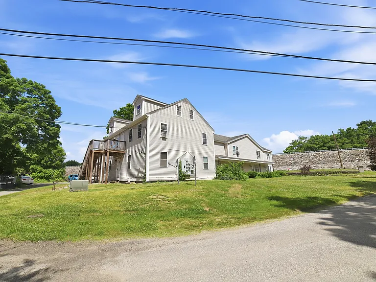 44 Howarth Rd #5 — Photo 21