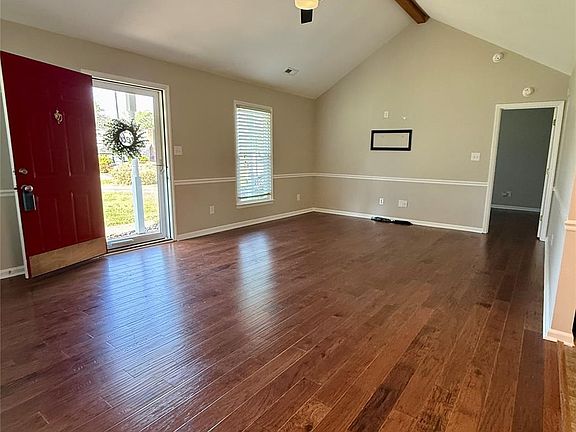 3rd image of 2238 Swain Ct