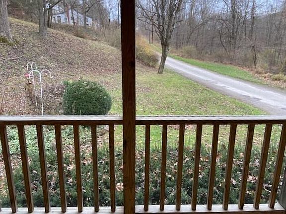 4th image of 31740 Huston Rd