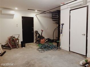 392 S 2nd St, Brooklyn, NY 11211