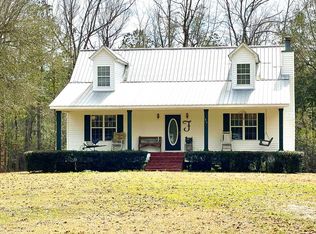 106 Curlie Seal Rd, Picayune, MS 39466