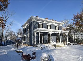 278 N Main St, Hudson, OH 44236