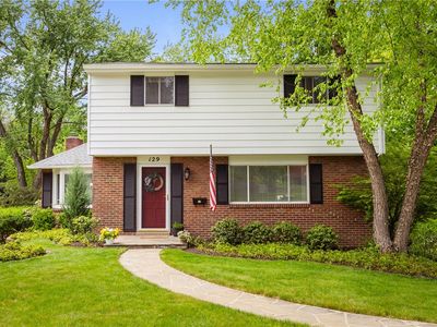 129 Green Oak Ln, Pittsburgh, PA, 15220