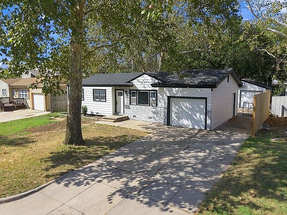 3rd image of 1715 N Joann St