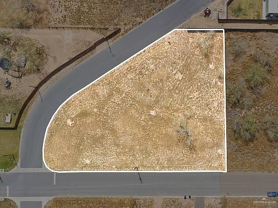 3rd image of 6106 Athena Ave