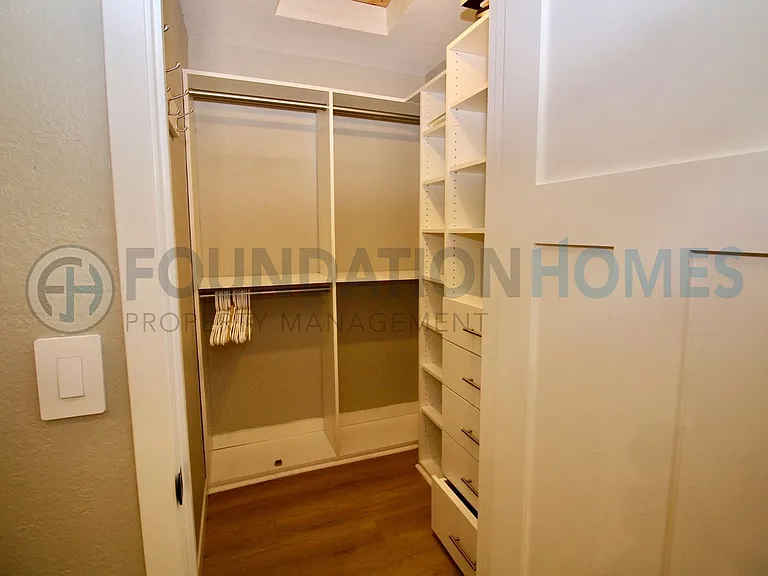 47 Willow Ln — Photo 18