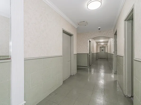 2483 West 16th Street image 6 of 25