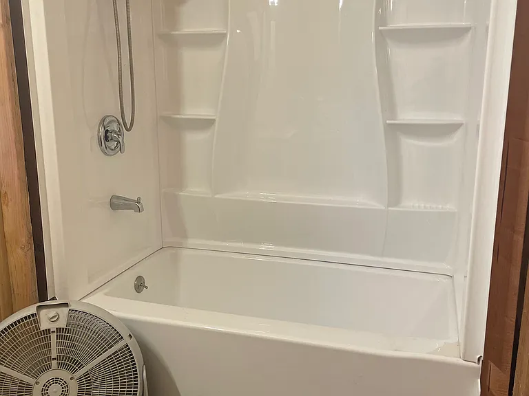 1600 Mill Creek Dr — Photo 12