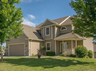 103 Elm Ave, Norwalk, IA 50211