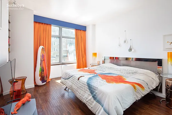 Sold by Sotheby's International Realty | media 11