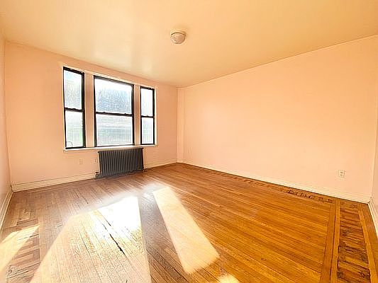 1st image of 545 Edgecombe Ave #4F1