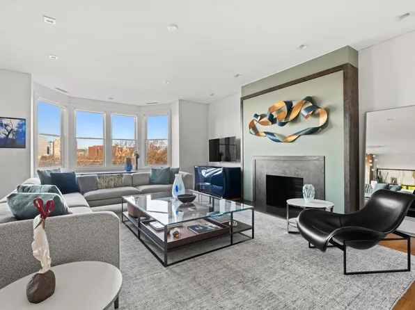 200 Beacon St APT 4, Boston, MA 02116