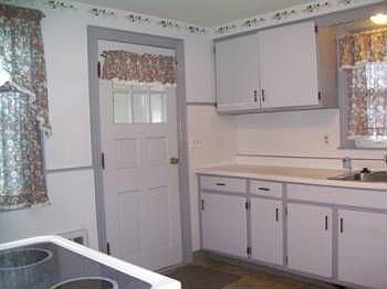 2nd image of 25 Lyman Ave