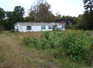 439 New House Rd, Ellenboro, NC 28040