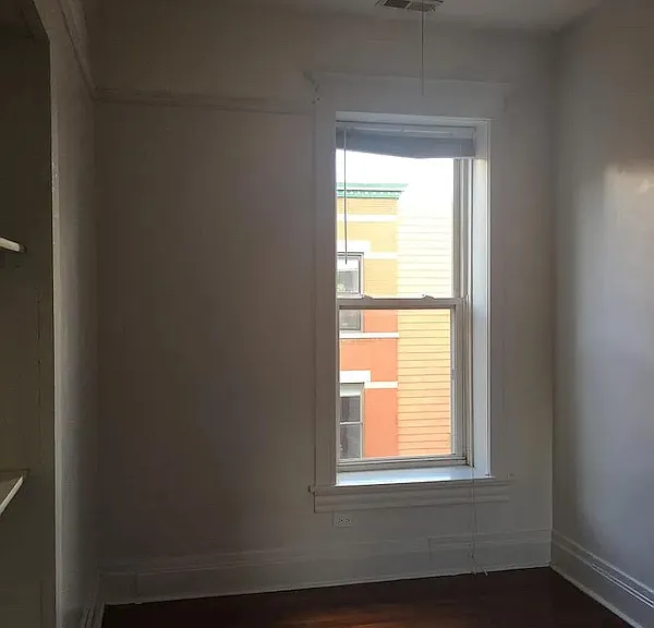 753 W Schubert Ave #3E — Photo 4