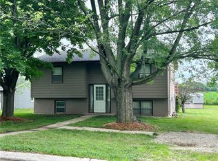 309 SE 4th St, Panora, IA 50216