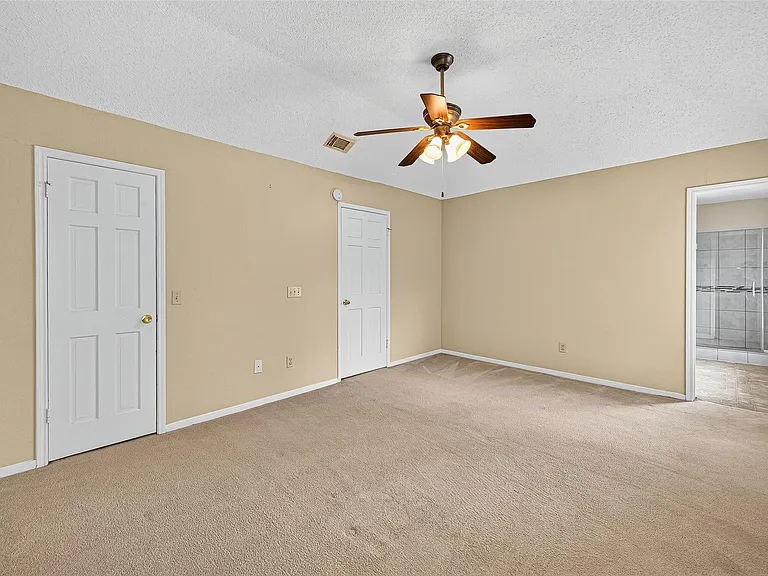 4514 Treasure Trl — Photo 34