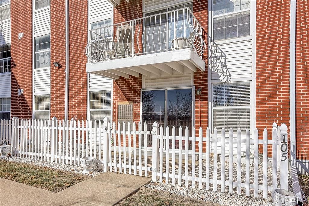 8001 Westridge Rd APT 105, Kansas City, MO 64138 Zillow