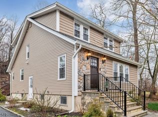 101 Chapel Hill Rd, Lincoln Park, NJ 07035