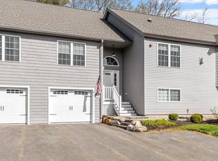 11 Springfield Dr #908C, East Hampstead, NH 03826