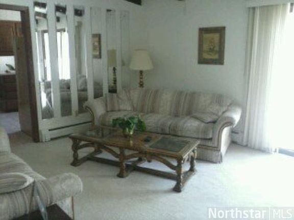 5th image of 2925 E Rum River Dr S