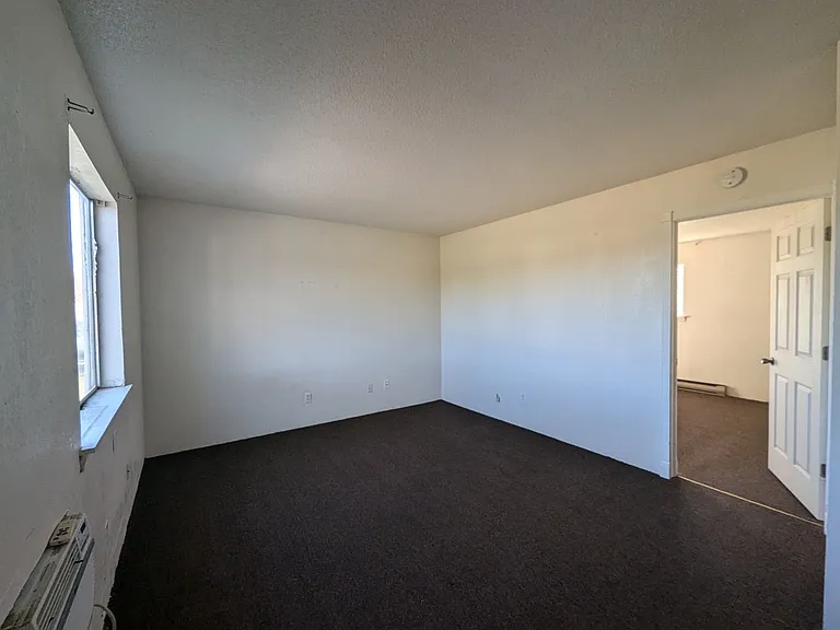89 Moser St #8 — Photo 3