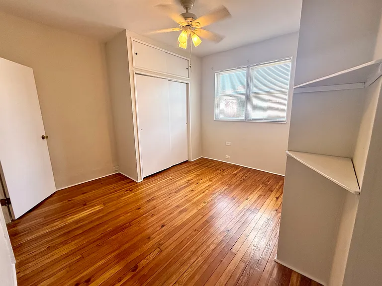 2417 S American St — Photo 4