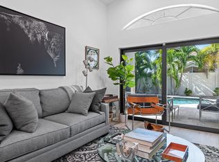 1604 Oak Berry Cir, Wellington, FL 33414