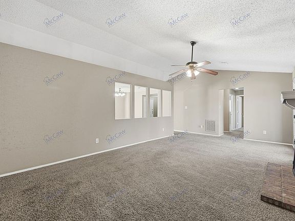4th image of 3917 Springside Dr