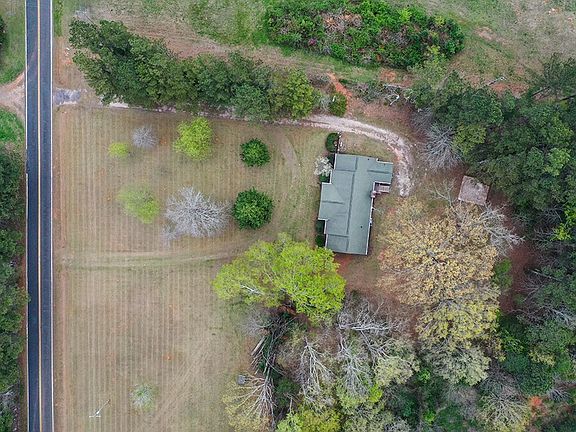 3rd image of 234 Old Greenwood Hwy