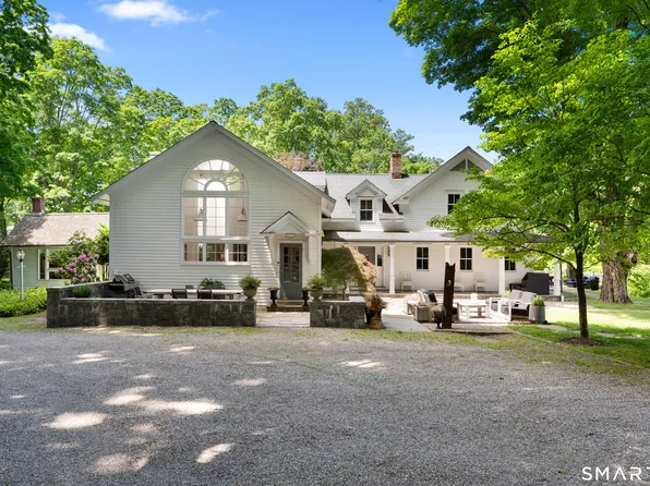159 Newtown Turnpike, Weston, CT 06883