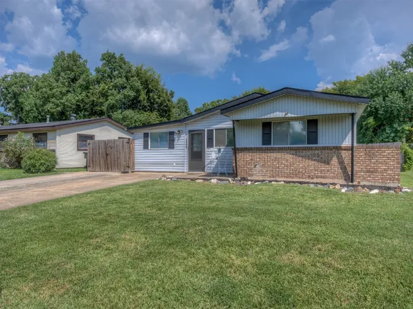 1302 Elsa Jane St, Bossier City, LA 71111