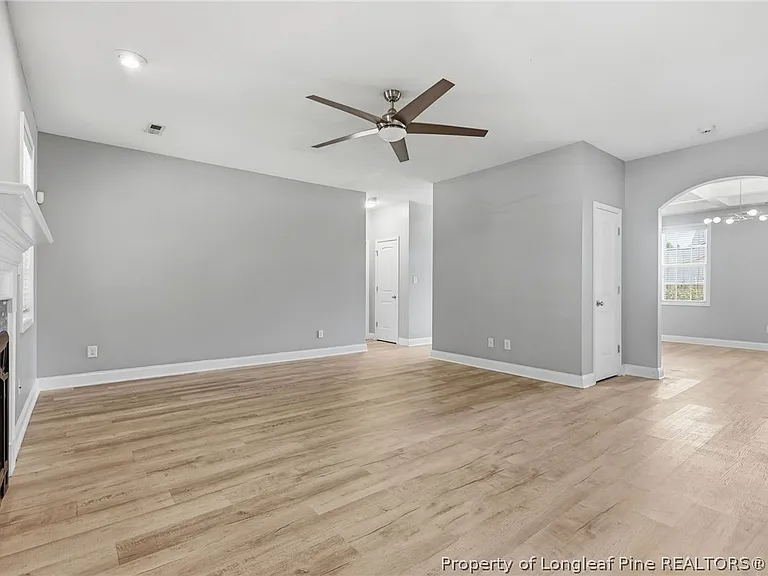 1541 Gallant Fox Ct — Photo 10
