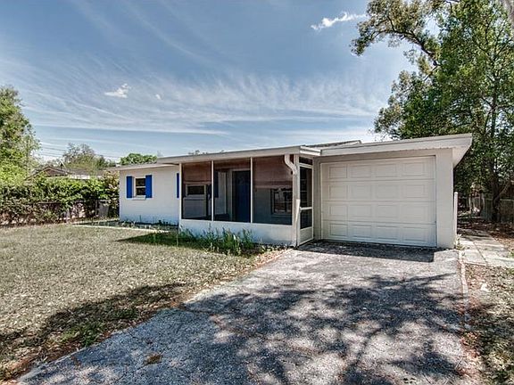 2nd image of 7021 Tamarack Dr