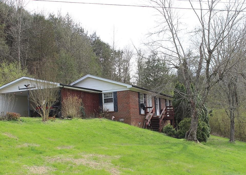 1st image of 317 Anderson Ln