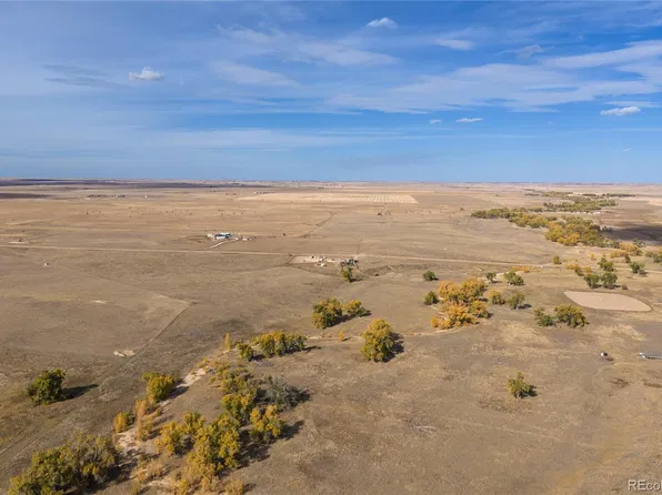 45395 Wolf Creek Drive, Bennett, CO 80102