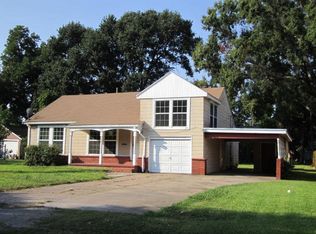 2319 Green Ave, Port Arthur, TX 77642