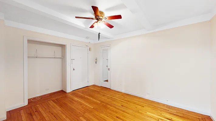 Rented by Douglas Elliman | media 14