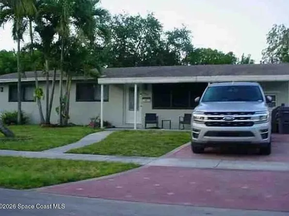 6472 Lincoln St, Hollywood, FL 33024