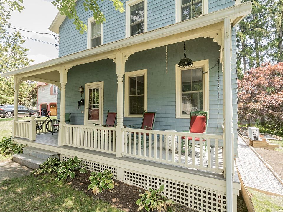 1st image of 4 Bryan St #1