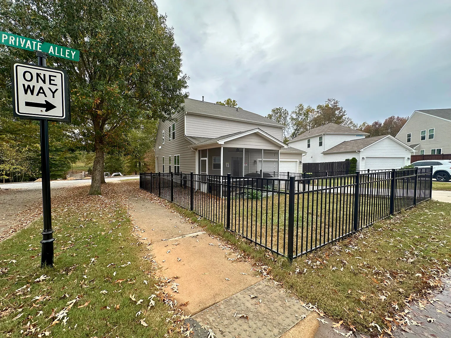 3 bed, 2.5 bath, 2000 sqft, $2,250 — Photo 4