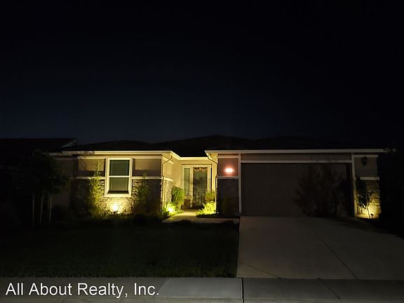 3rd image of 4237 Silver Lupine Ln