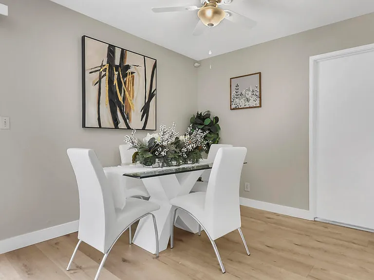 74237 Catalina Way — Photo 8