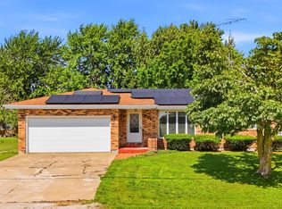 206 East St, Donnellson, IA 52625