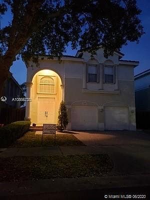 2nd image of 11237 NW 46th Ln
