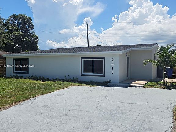 5th image of 2615 NW 62nd Ave