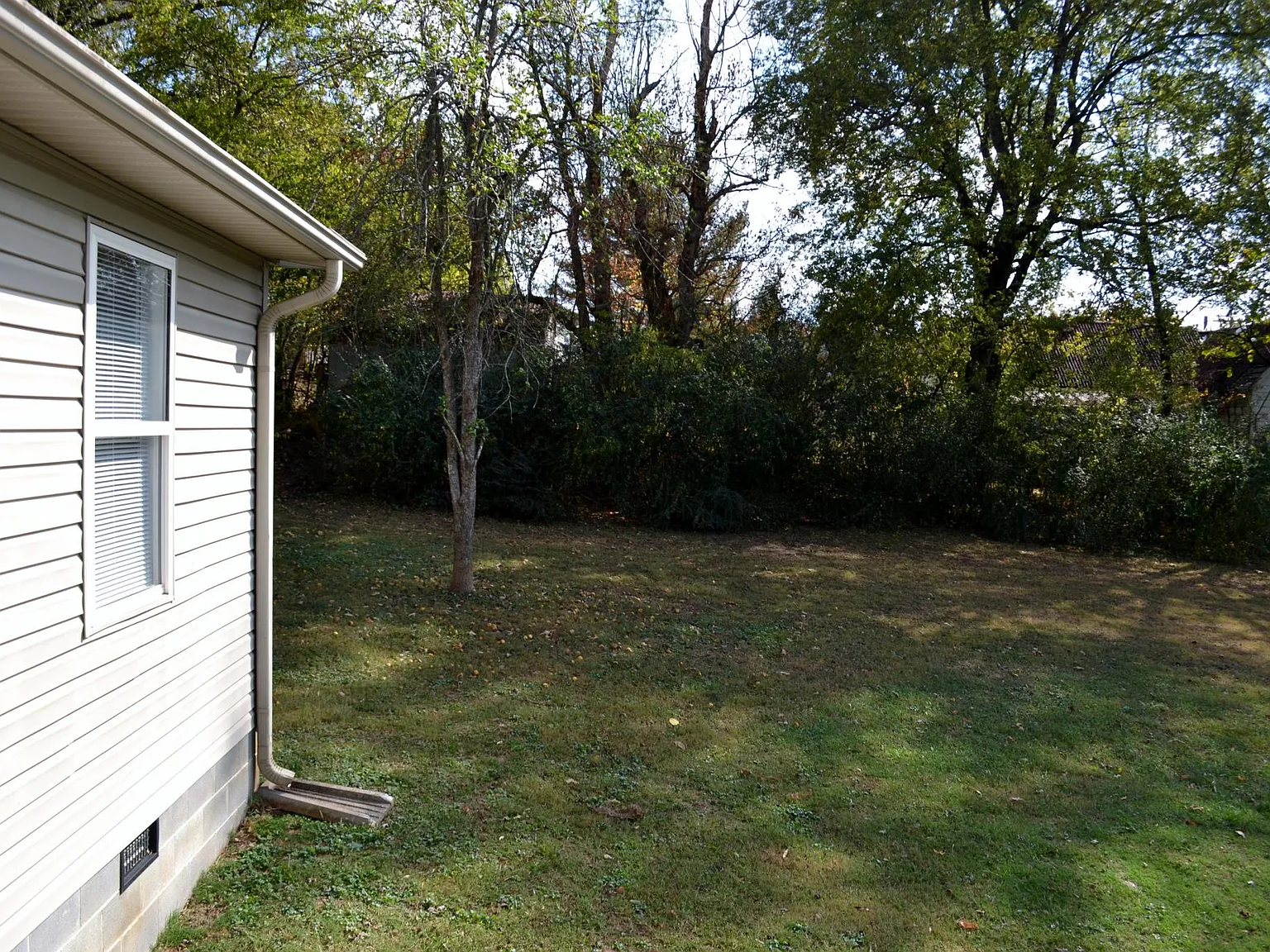 1516 Saylors Ford Rd — Photo 4